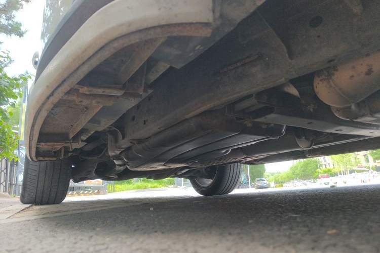 Used Land Rover Range Sport 2013 5.0 NA V8 HSE Chassis Front Right