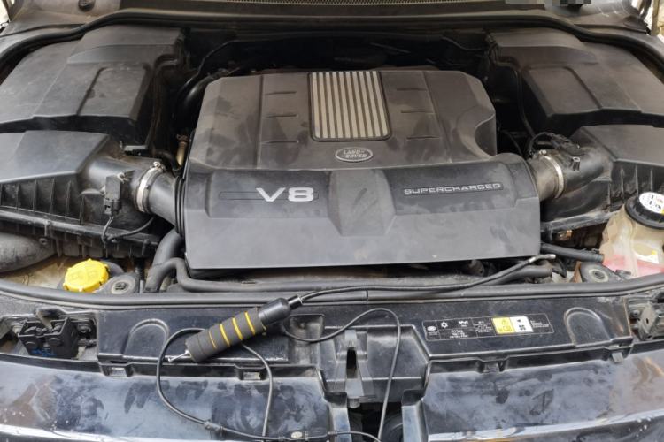 Used Land Rover Range Sport 2013 5.0 SC V8 HSE Engine Bay