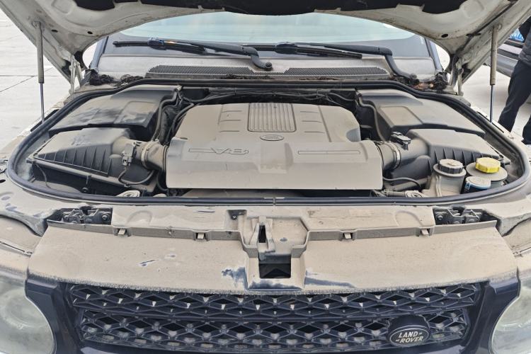 Used Land Rover Range Sport 2013 5.0 NA V8 HSE Engine Bay