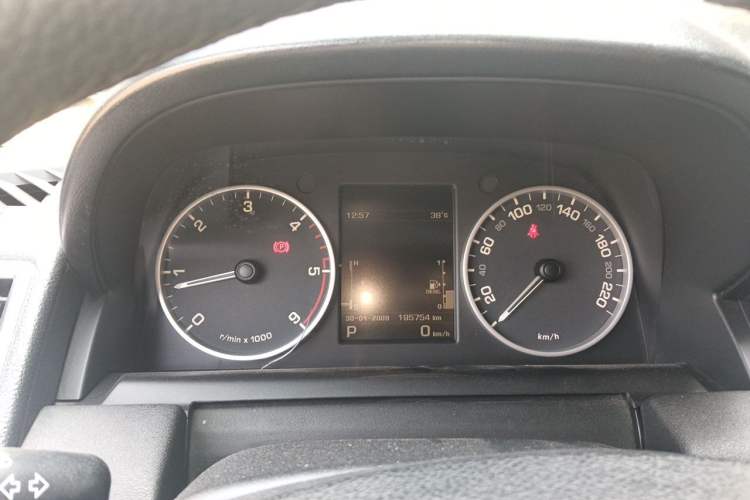 Used Land Rover Range Sport  Instrument Cluster
