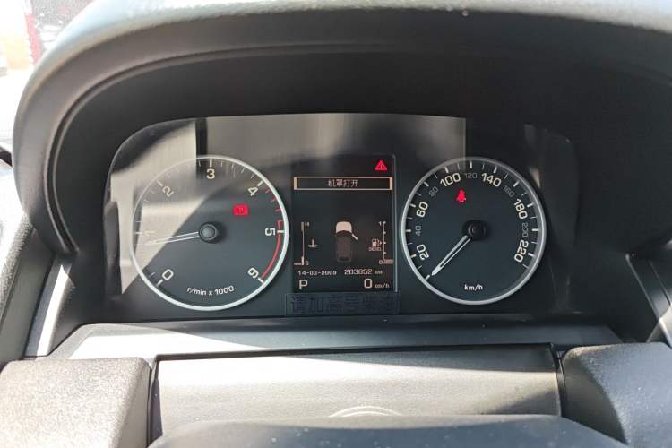Used Land Rover Range Sport 2013 3.0 TDV6 Diesel Edition Instrument Cluster