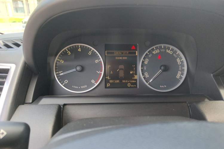 Used Land Rover Range Sport 2013 5.0 NA V8 HSE Instrument Cluster
