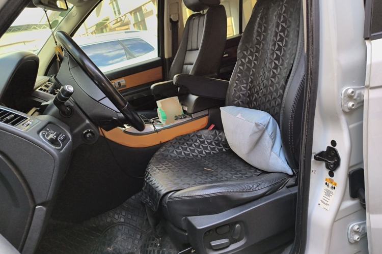 Used Land Rover Range Sport 2013 3.0 TDV6 Diesel Edition Left Front Seat