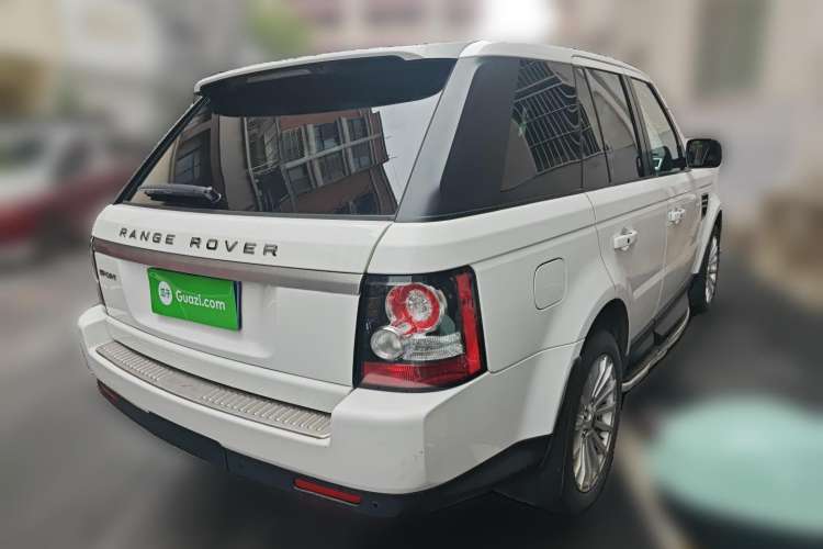 Used Land Rover Range Sport 2013 3.0 TDV6 Diesel Edition Rear Right 45 Deg