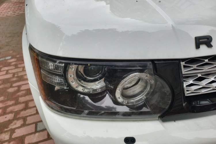 Used Land Rover Range Sport 2013 5.0 NA V8 HSE Right Front Headlight