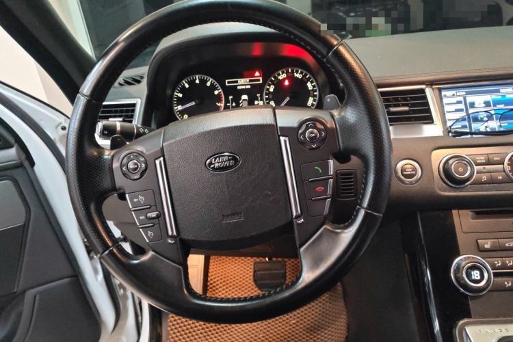 Used Land Rover Range Sport 2013 5.0 NA V8 Black Label Limited Edition Steering Wheel