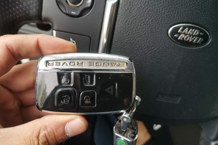 Used Land Rover Range Sport 2013 3.0 TDV6 Diesel Ultimate Sport Edition Vehicle Key