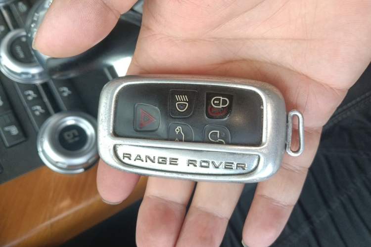 Used Land Rover Range Sport  Vehicle Key
