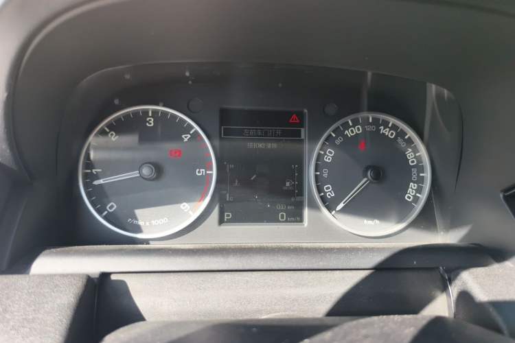 Used Land Rover Range Sport 2013 3.0 TDV6 Diesel Edition Instrument Cluster