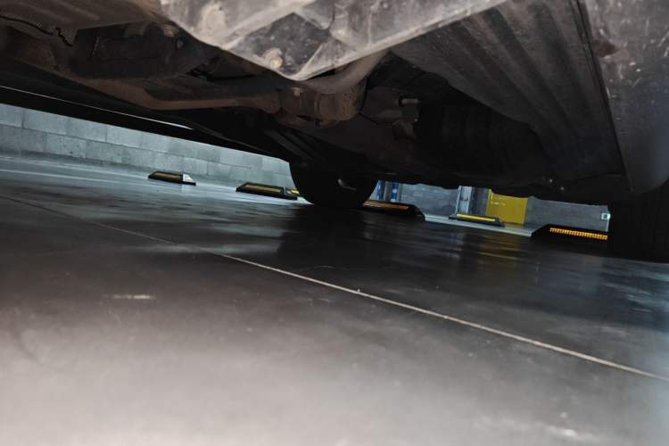 Used Land Rover Range Sport 2014 3.0 SC V6 HSE Chassis Front Left