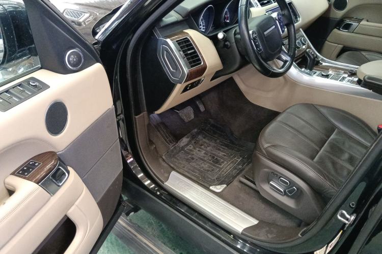 Used Land Rover Range Sport 2014 3.0 SC V6 HSE Driver Seat