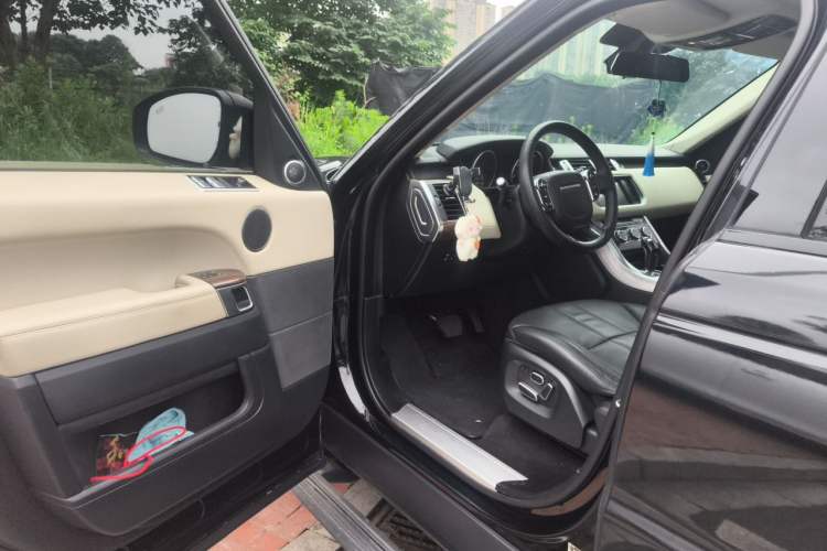 Used Land Rover Range Sport  Driver Seat