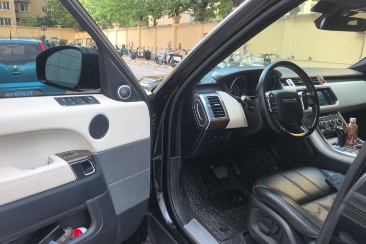 Used Land Rover Range Sport 2014 3.0 SC V6 HSE Driver Seat