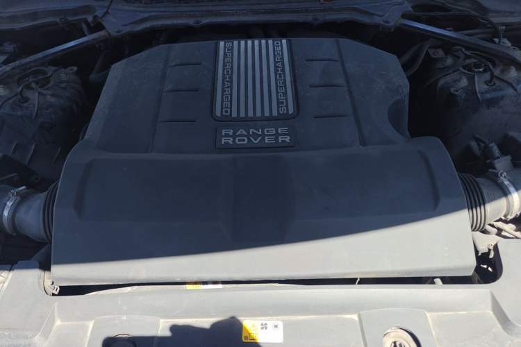 Used Land Rover Range Sport 2014 3.0 SC V6 Fēngshàng Chuàngshì Edition Engine Bay