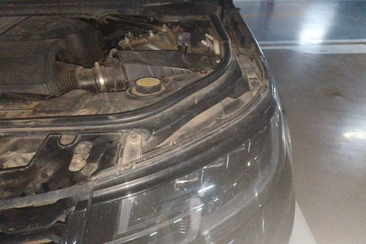 Used Land Rover Range Sport 2014 3.0 SC V6 HSE DYNAMIC Engine Bay Left