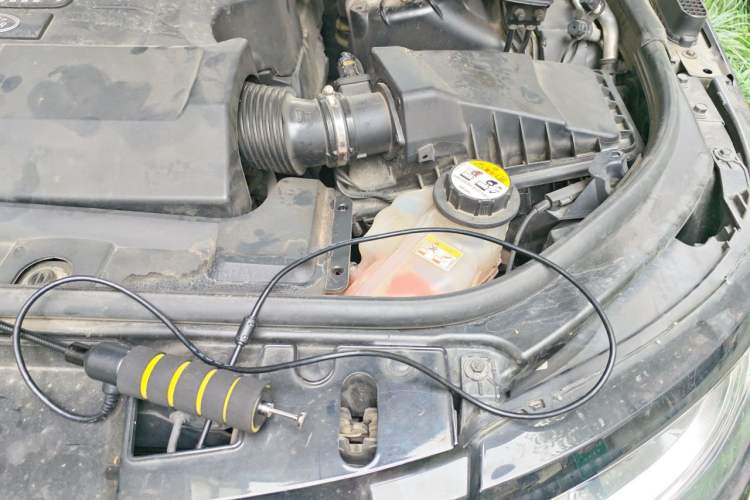 Used Land Rover Range Sport 2014 3.0 SC V6 HSE DYNAMIC Engine Bay Left