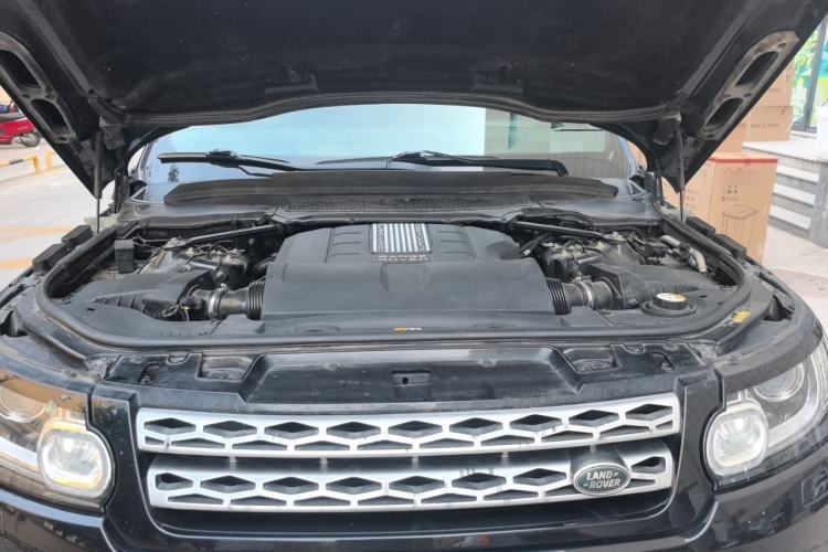 Used Land Rover Range Sport 2014 3.0 SC V6 HSE Engine Bay