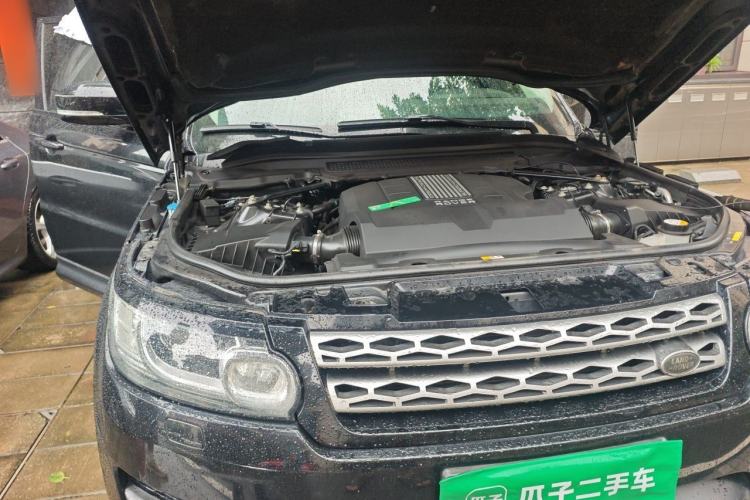 Used Land Rover Range Sport 2014 3.0 SC V6 HSE Engine Bay Right