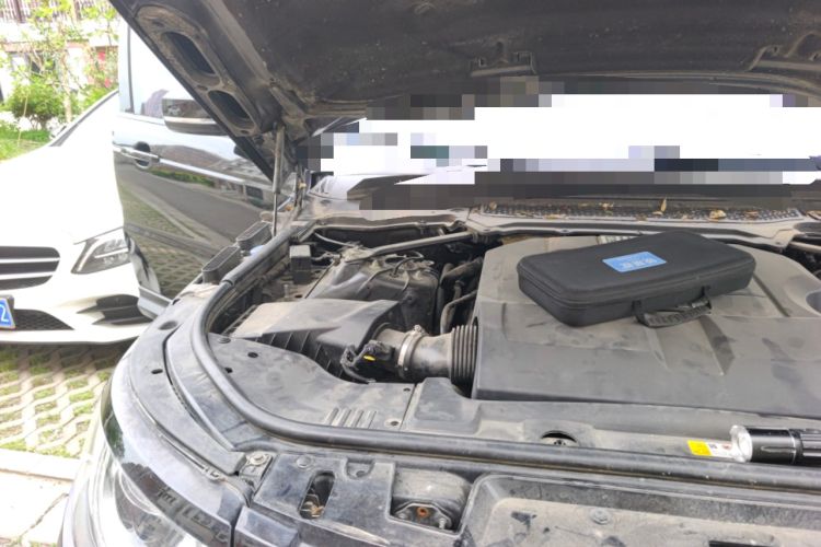 Used Land Rover Range Sport 2014 3.0 SC V6 HSE DYNAMIC Engine Bay Right