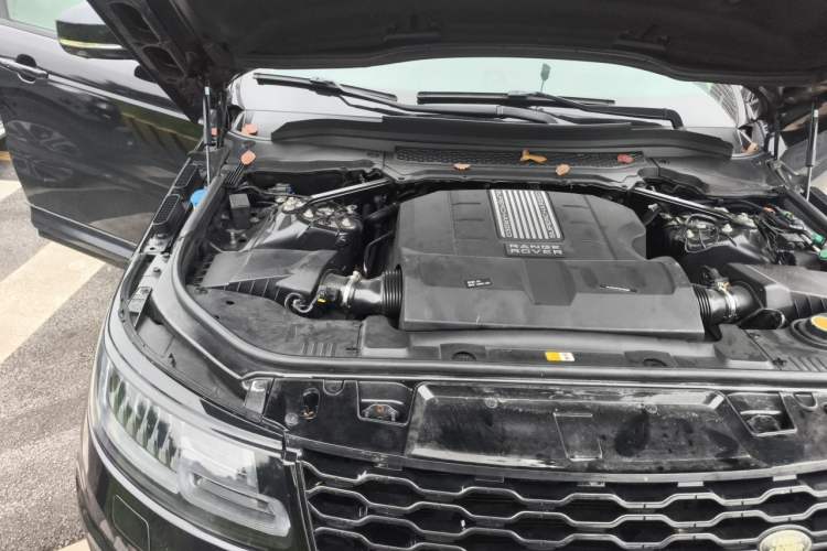 Used Land Rover Range Sport  Engine Bay Right