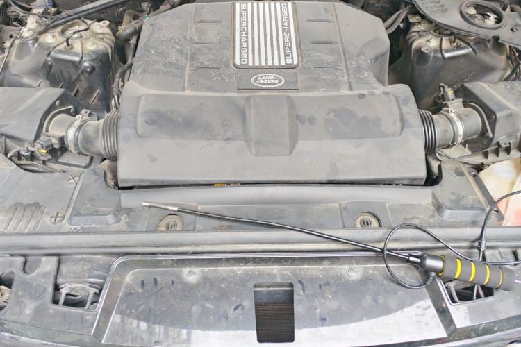 Used Land Rover Range Sport 2014 3.0 SC V6 HSE DYNAMIC Engine Bay