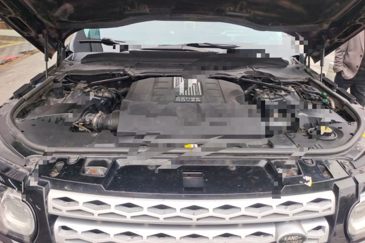 Used Land Rover Range Sport 2014 3.0 SC V6 HSE Engine Bay