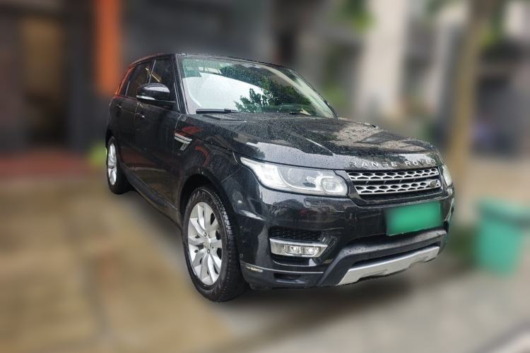 Used Land Rover Range Sport 2014 3.0 SC V6 HSE Front Right 45 Deg