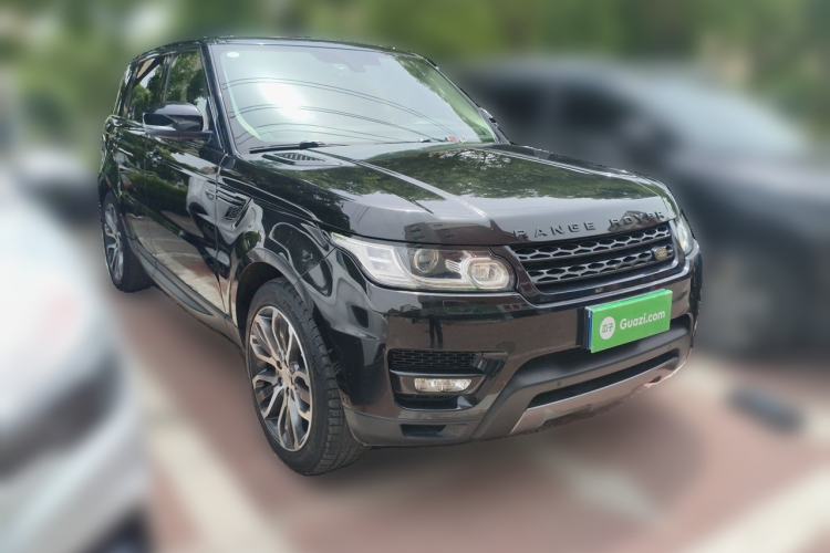 Used Land Rover Range Sport 2014 3.0 SC V6 HSE Front Right 45 Deg