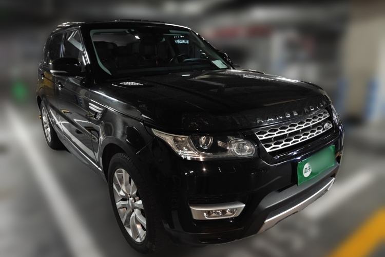 Used Land Rover Range Sport 2014 3.0 SC V6 HSE Front Right 45 Deg