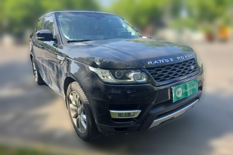 Used Land Rover Range Sport 2014 3.0 SC V6 HSE Front Right 45 Deg