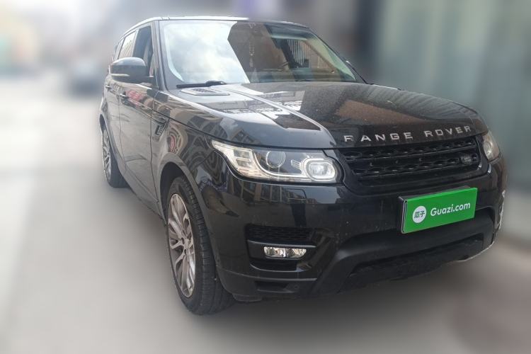 Used Land Rover Range Sport 2014 3.0 SC V6 HSE DYNAMIC Front Right 45 Deg