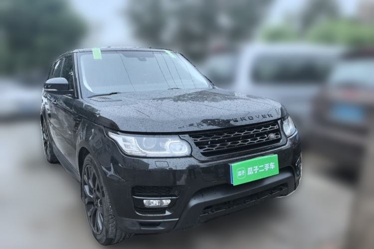 Used Land Rover Range Sport 2014 3.0 SC V6 HSE Front Right 45 Deg