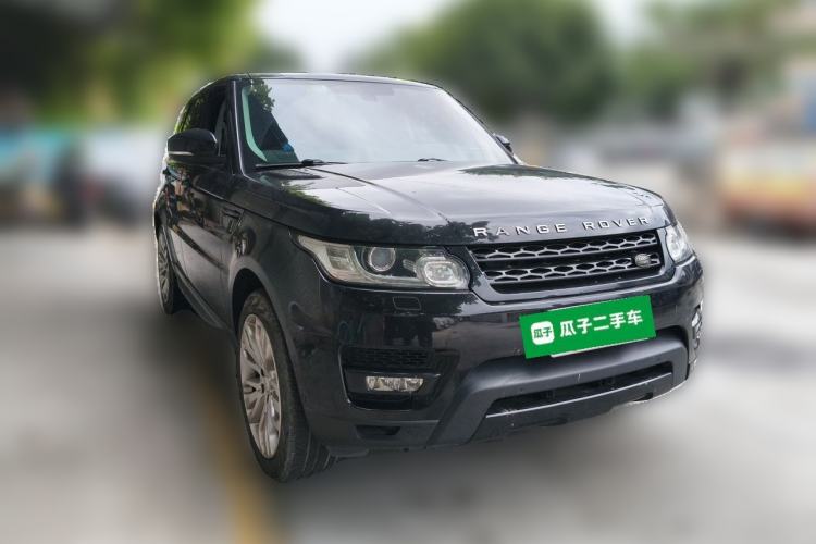 Used Land Rover Range Sport 2014 3.0 SC V6 HSE DYNAMIC Front Right 45 Deg