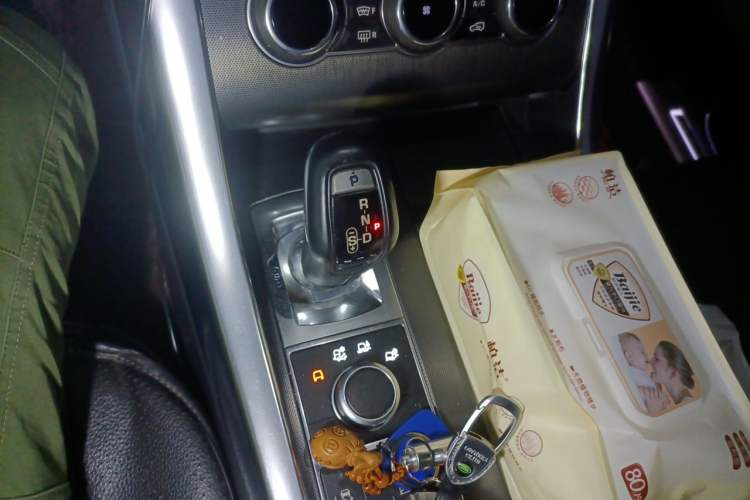 Used Land Rover Range Sport 2014 3.0 SC V6 HSE DYNAMIC Gear Lever