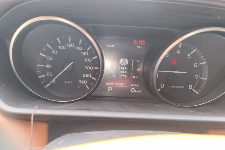 Used Land Rover Range Sport 2014 3.0 SC V6 HSE Instrument Cluster