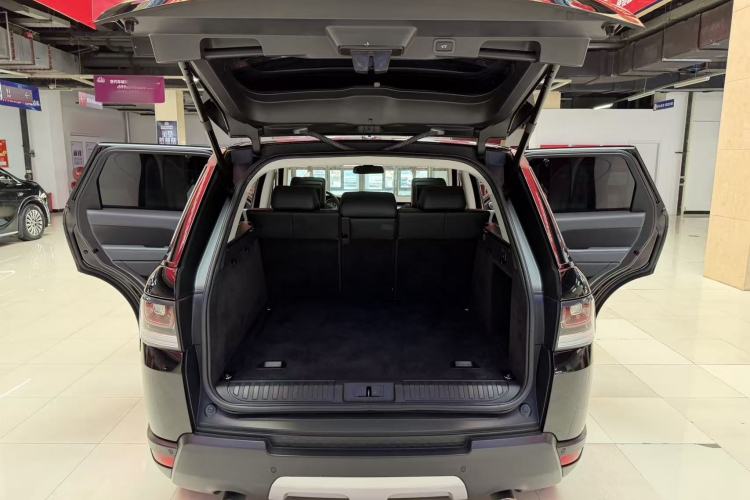 Used Land Rover Range Sport 2014 3.0 SC V6 HSE Interior 5