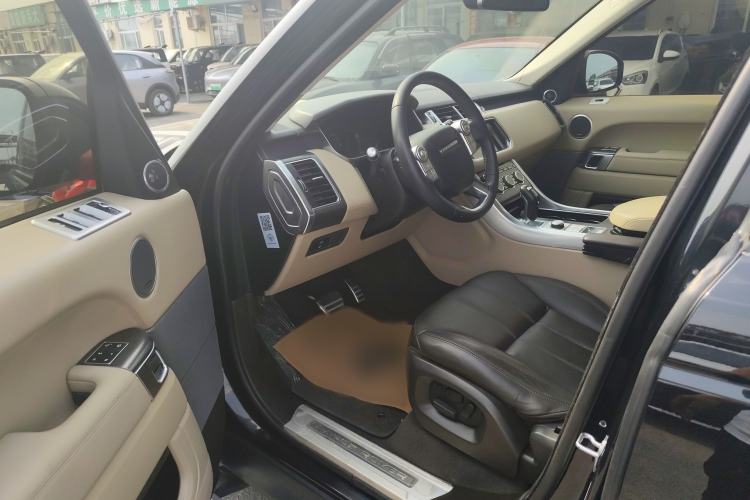 Used Land Rover Range Sport 2014 3.0 SC V6 HSE DYNAMIC Interior 5
