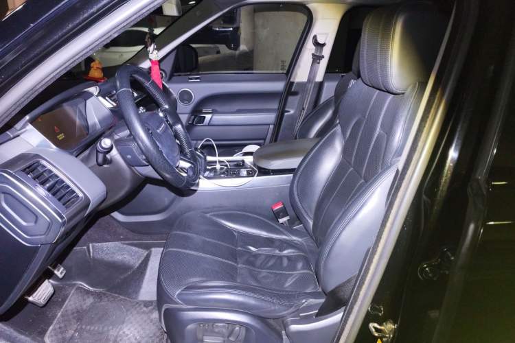 Used Land Rover Range Sport 2014 3.0 SC V6 HSE DYNAMIC Left Front Seat