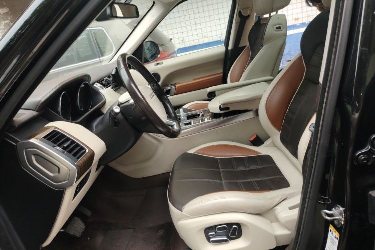 Used Land Rover Range Sport 2014 3.0 SC V6 HSE Left Front Seat