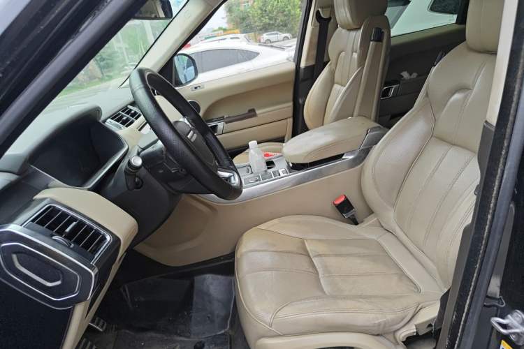 Used Land Rover Range Sport 2014 3.0 SC V6 HSE DYNAMIC Left Front Seat