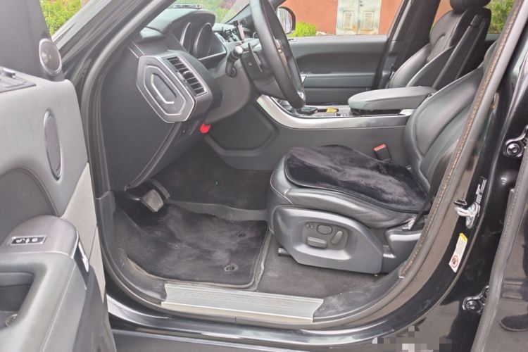 Used Land Rover Range Sport  Left Front Seat