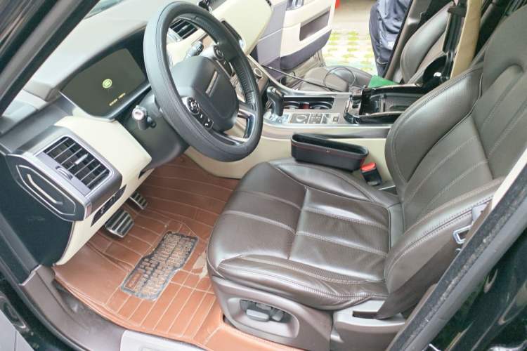 Used Land Rover Range Sport 2014 3.0 SC V6 HSE DYNAMIC Left Front Seat