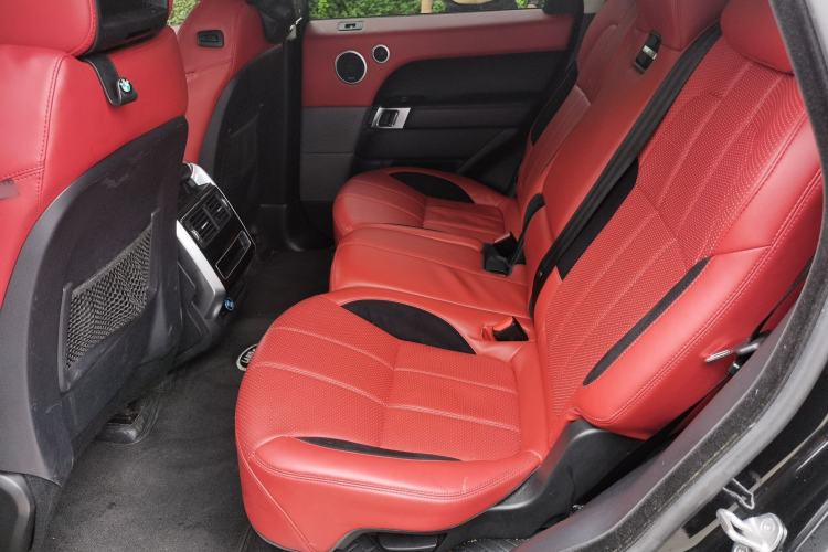 Used Land Rover Range Sport 2014 3.0 SC V6 HSE Left Rear Seat