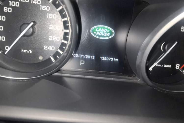 Used Land Rover Range Sport  Odometer Close Up
