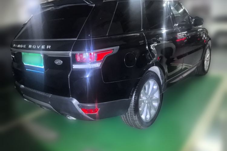 Used Land Rover Range Sport  Rear Right 45 Deg