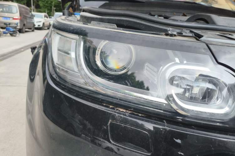 Used Land Rover Range Sport 2014 3.0 SC V6 HSE Right Front Headlight
