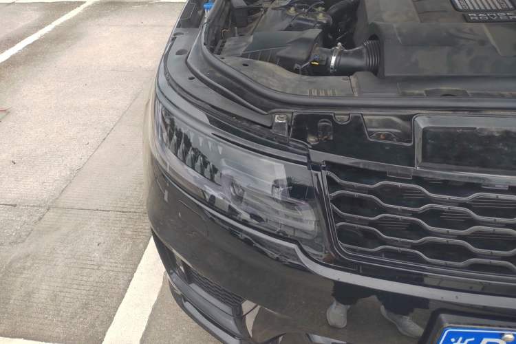 Used Land Rover Range Sport 2014 3.0 SC V6 HSE Right Front Headlight