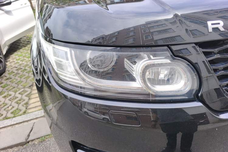 Used Land Rover Range Sport 2014 3.0 SC V6 HSE DYNAMIC Right Front Headlight