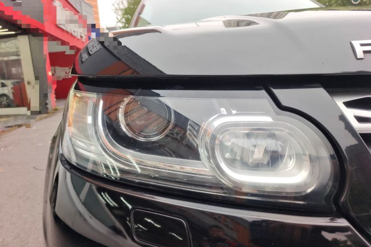 Used Land Rover Range Sport 2014 3.0 SC V6 HSE Right Front Headlight