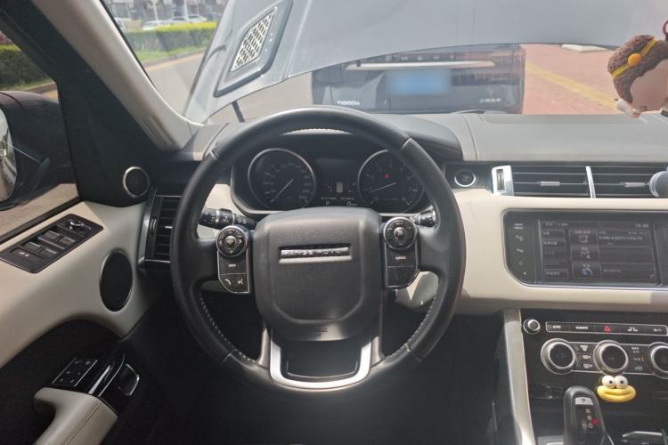 Used Land Rover Range Sport 2014 3.0 SC V6 HSE Steering Wheel